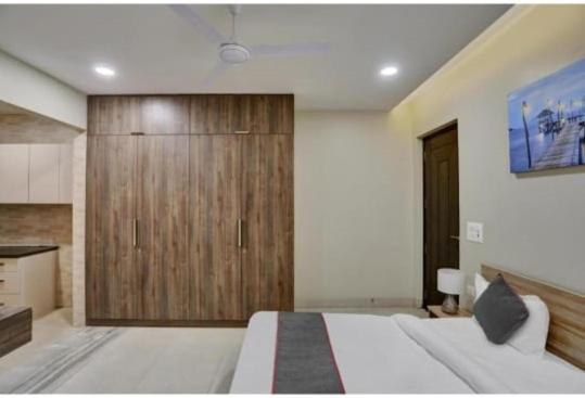 Vibe Hotel Noida Exteriér fotografie